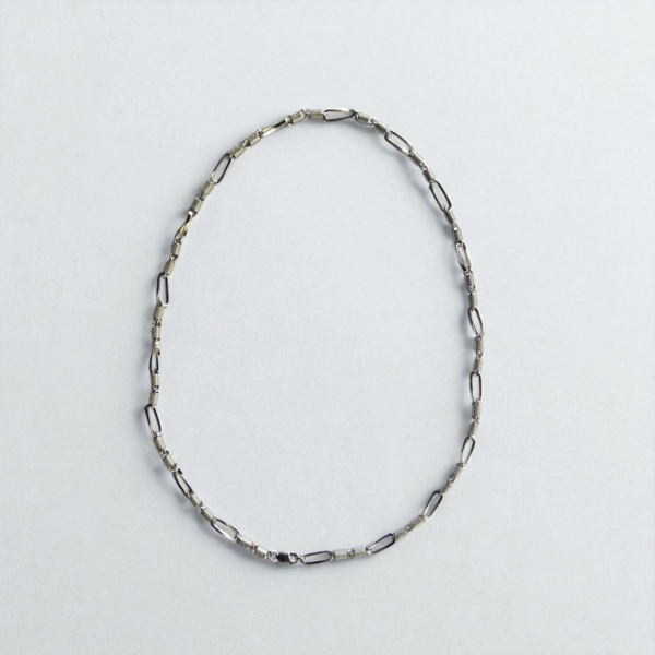 Full view of Textured Oval Link Gents Chain