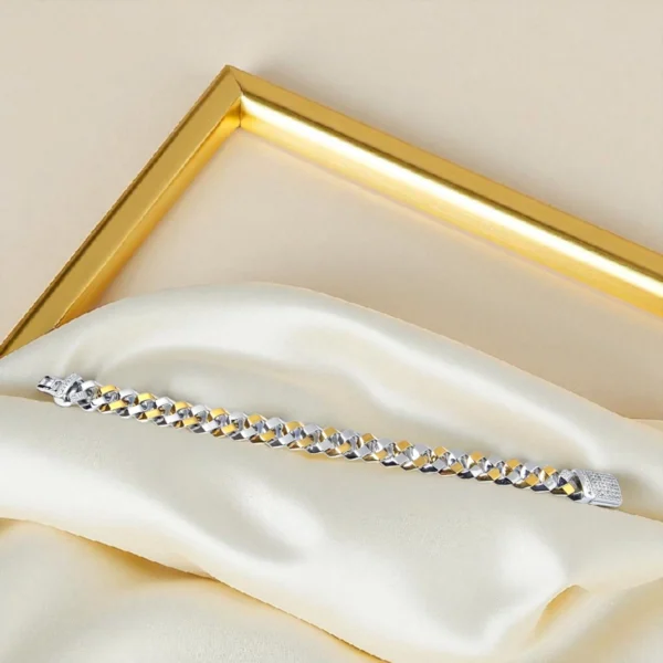Full length view of Royal Dual Cuban Bracelet