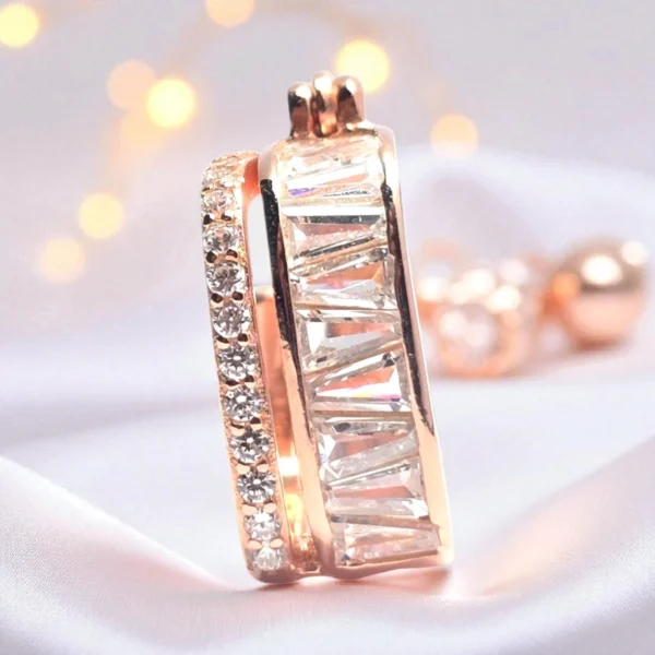 Side view of Baguette Hug Hoops