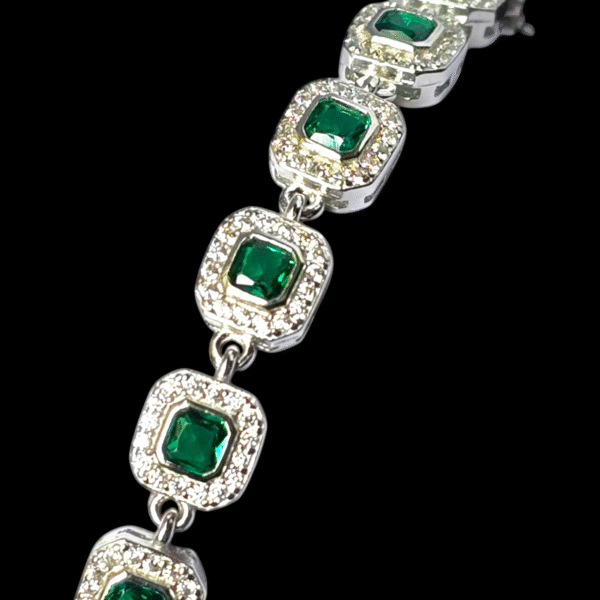Close up view of Emerald CZ Bracelet