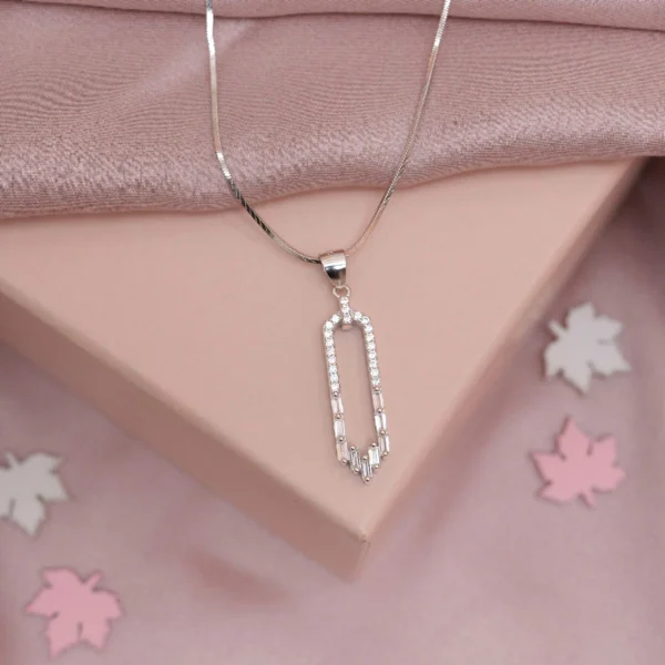 Top view of Geometric Link Drop Pendant Necklace