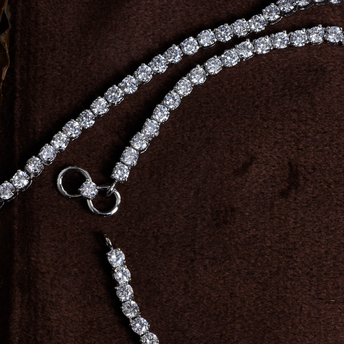 CZ Tennis Anklets – 925 Silver with Rhodium Plating 1 Close up of CZ Tennis Anklets