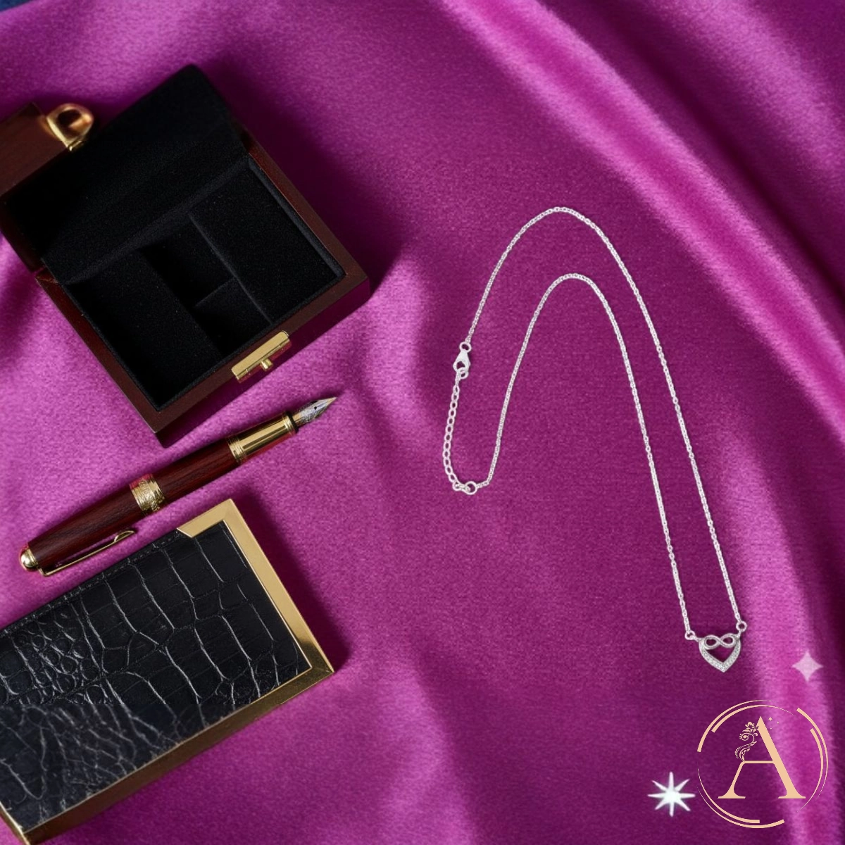 Infinity Heart Pendant Necklace – 925 Silver 4 Full length view with pendant chain and locking mechanism display of Infinity Heart Pendant Necklace 925 Silver