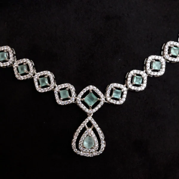 Necklace close up of Mint Cushion Drop Necklace Set