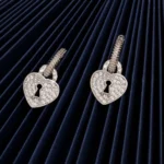 Close up of Heart and Keyhole Earrings 925 Silver