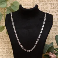 Display on bust for Textured Curb Link Chain 925 Silver