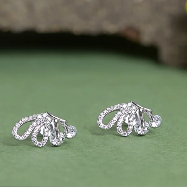 Earrings close up of Feather Fan Pendant and Earring Set 925 Silver