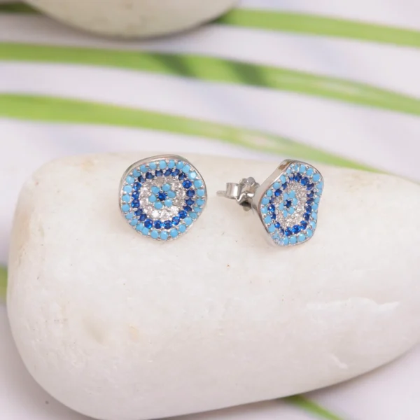 Full display of locking mechanism of Blue Halo Evil Eye Studs 925 Silver