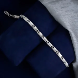Home 56 Textured Bold Link Bracelet – 925 Silver