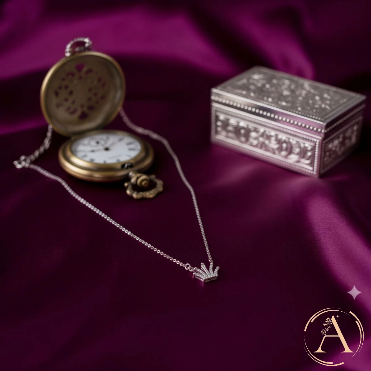 Mini Crown Tiara Necklace – 925 Silver 1 Side view of Mini Crown Tiara Necklace 925 Silver