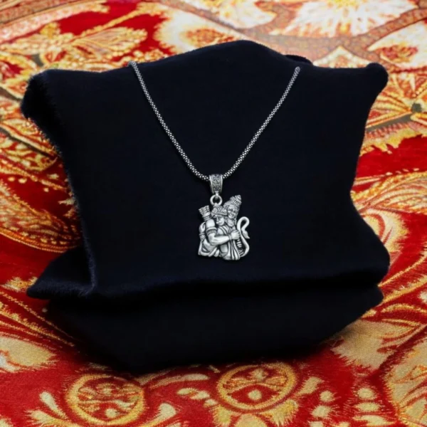 Another close up of Lord Ram and Hanuman Locket with Popcorn Chain 925 Silver