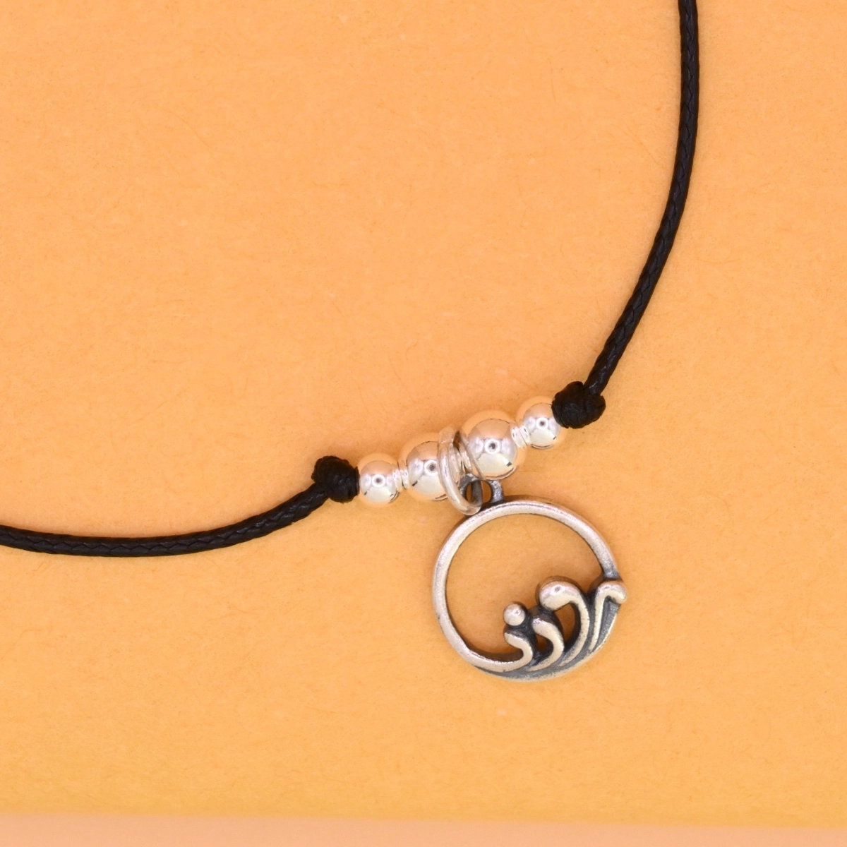 Meaningful Family Bond Anklets – 925 Silver 1 Close up of Meaningful Family Bond Anklets 925 Silver