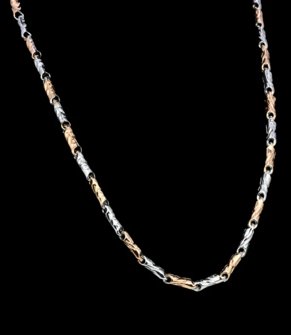 Close up of Textured Dual-Tone Barrel Link Chain Rose Gold Silver Finish