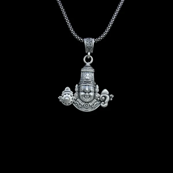 Close up of the locket of Intricate Lord Balaji Locket with Popcorn Chain 925 Silver