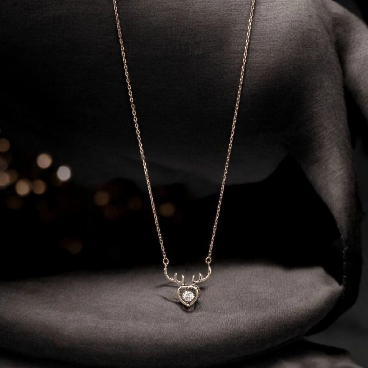 Dancing Stone Reindeer Antler Necklace – 925 Silver 1 Full length view of Dancing Stone Reindeer Antler Necklace 925 Silver