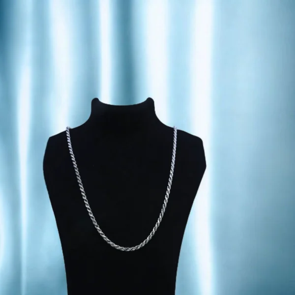 On bust display of Sparkling Diamond-Cut Rope Chain 925 Silver