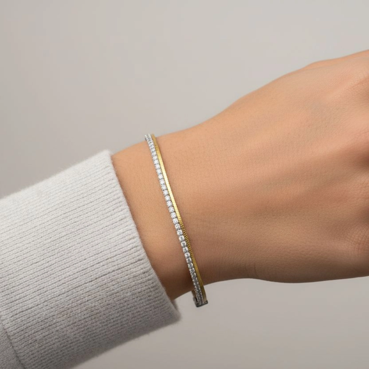 Dual-Tone Layered Tennis Chain Bracelet – 925 Silver 3 Model wearing Dual-Tone Layered Tennis Chain Bracelet 925 Silver