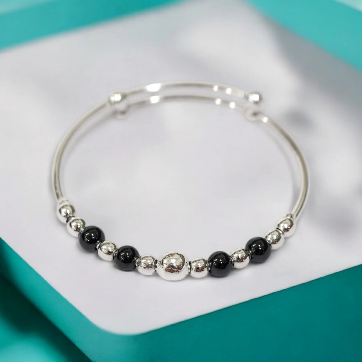 Adjustable Timeless Black Bead Silver Nazariya Kids Kadali – 925 Silver 2 Close up of Adjustable Timeless Black Bead Silver Nazariya Kids Kadali 925 Silver